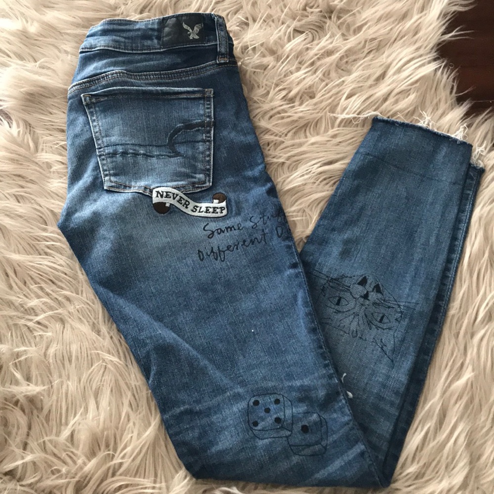 AEO Super Stretch jegging with personality